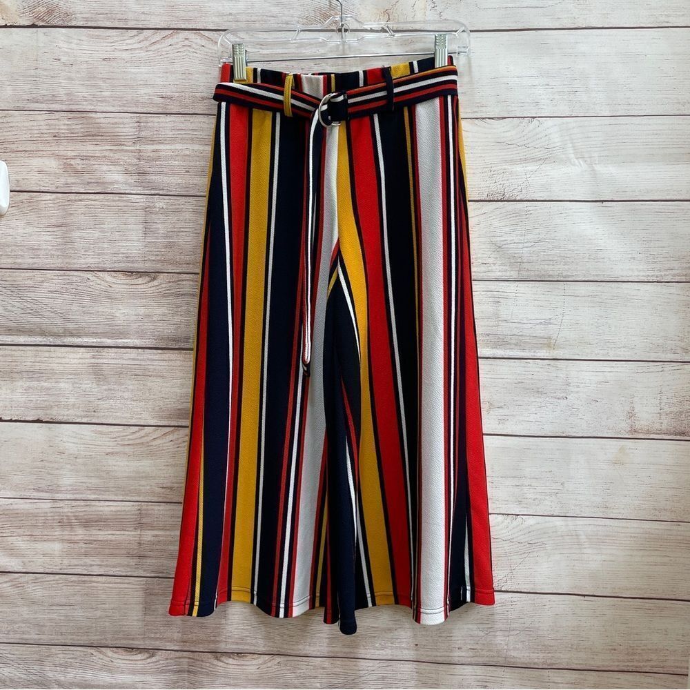 ALMOST FAMOUS WIDE LEG CROPPED PANTS IN VIBRANT‎ STRIPES